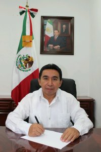 Luciano Simá, Alcalde de Lázaro Cárdenas.